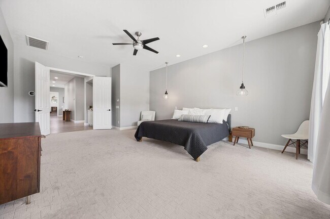 Building Photo - 49392 Hohokam River St