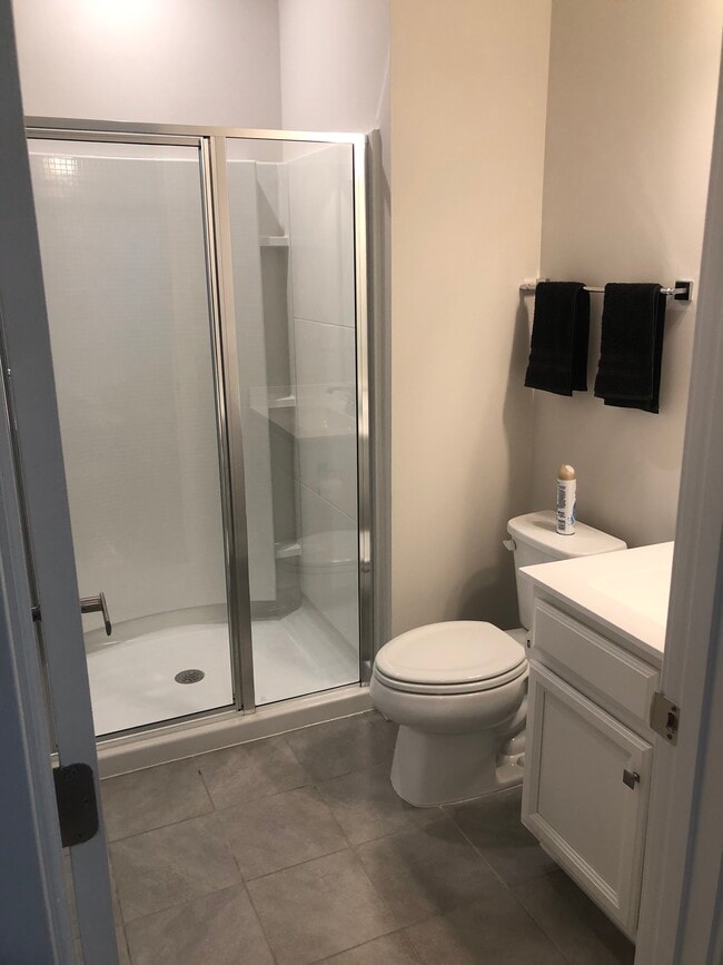 Building Photo - 2198 Craven Ln