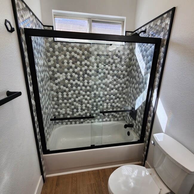 Building Photo - 44010 Royal Troon Dr