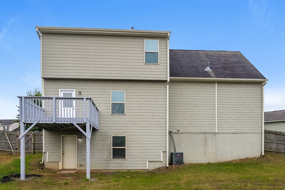 Building Photo - 643 Nonsuch Way