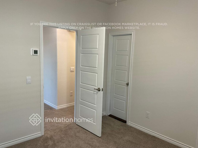 Building Photo - 7325 Mayplace Dr