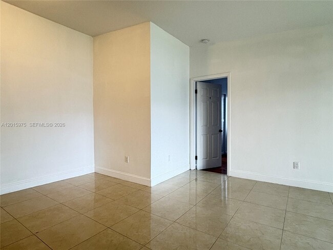 Building Photo - 9703 Hammocks Blvd