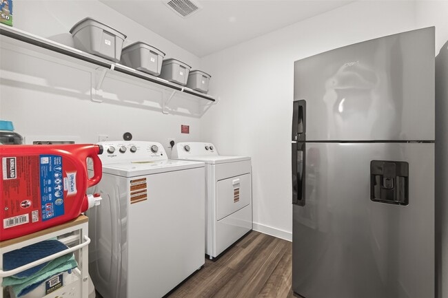 Building Photo - 31319 Kenswick Grove Ln