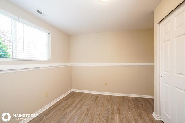 Building Photo - 1493 S 500 E