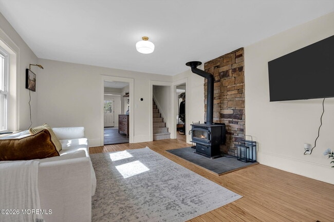 Building Photo - 460 Brickyard Rd