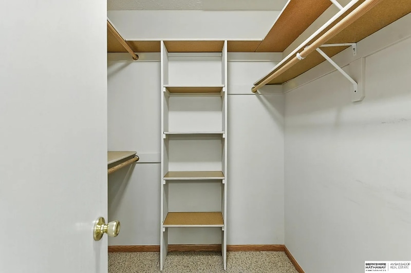 Building Photo - 16125 Timberlane Dr