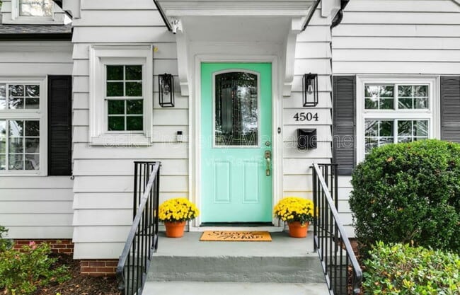 Building Photo - 4504 Hanover Ave