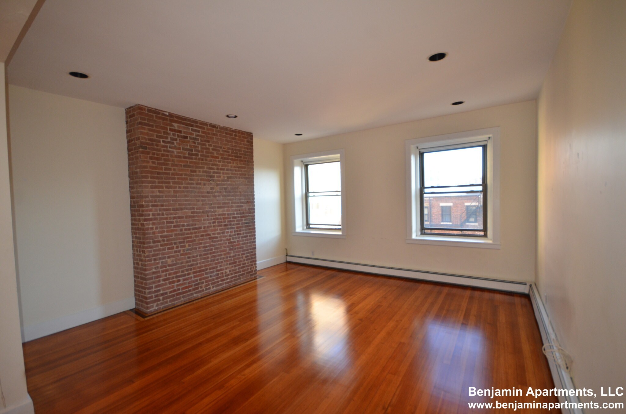 Building Photo - 470 Commonwealth Ave