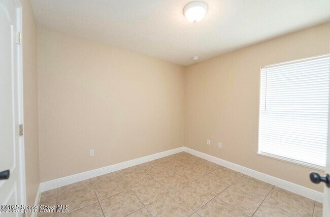 Building Photo - 4171 Brantley Cir