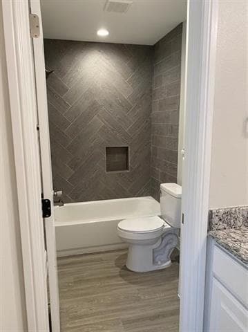 Building Photo - 1100 W Day St