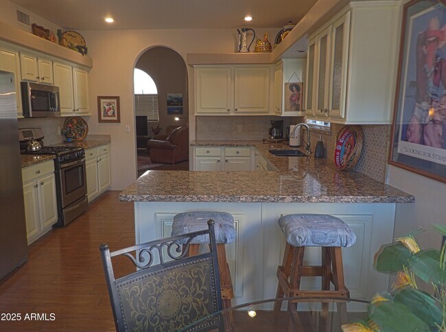 Building Photo - 38065 N Cave Creek Rd