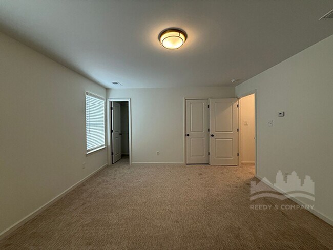 Building Photo - Beautiful NEW BUILD in Cordova!