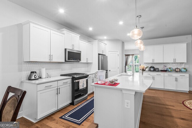 Building Photo - 5467 Fountainhead Ln