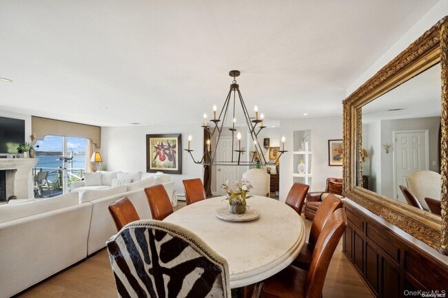 Building Photo - 2 W Hillover Rd