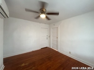 Building Photo - 827 Steves Ave