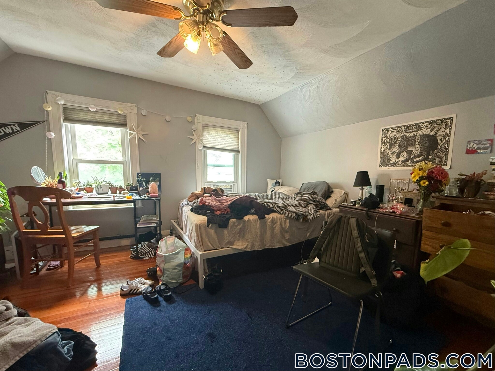 Building Photo - 121 Lowell St