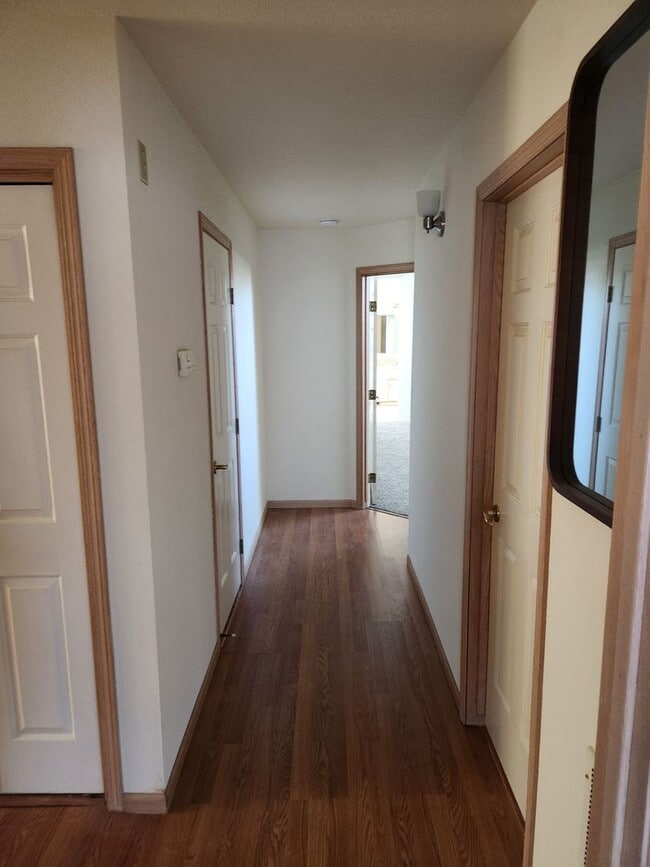 Building Photo - 3714 W Woodside Ave