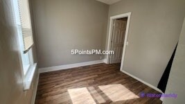 Building Photo - 434 Bruner St