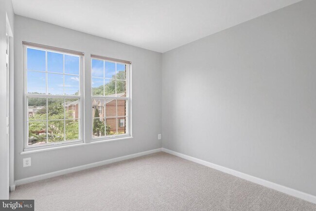Building Photo - 12774 Silvia Loop