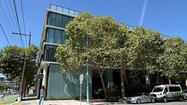 Building Photo - Epic REA: Fantastic Potrero Hill Modern 1 BR, 1 BA Condo