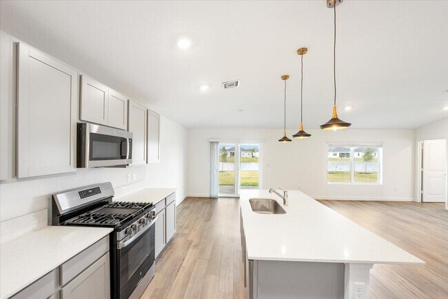 Building Photo - 6362 Windwood Wy
