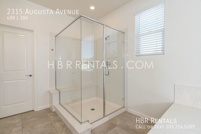 Building Photo - Ellis Community - Four Bedroom Home Over 3...