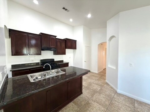 Building Photo - 7733 Walpole Ave