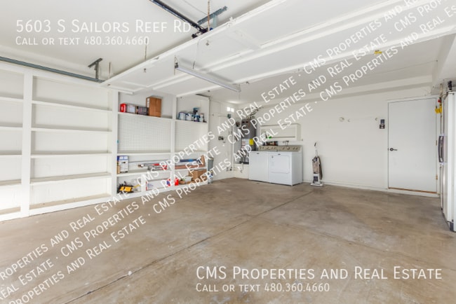 Building Photo - 5603 S Sailors Reef Rd