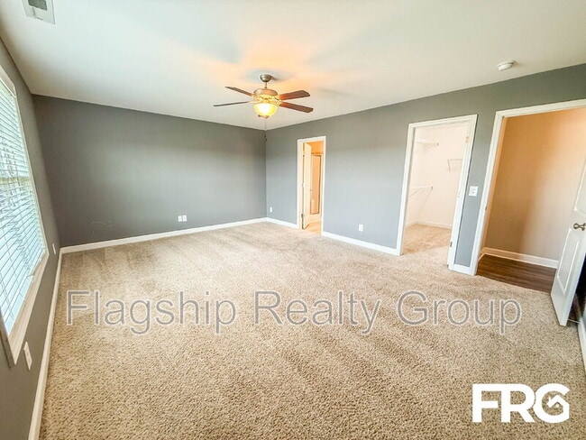 Building Photo - 1217 Teakwood Dr