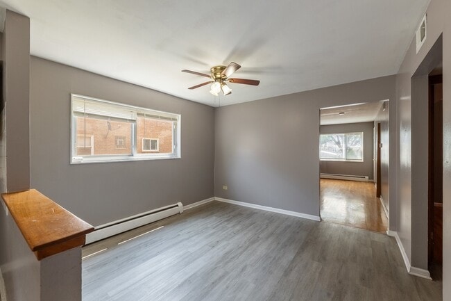 Building Photo - 4634 W 47th St