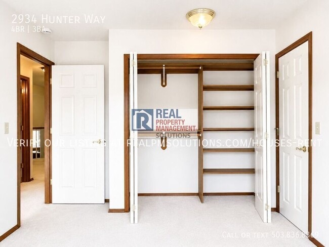 Building Photo - 2934 Hunter Way