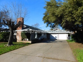 Building Photo - 9837 Lincoln Village Dr