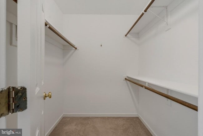 Building Photo - 1215 Delta Glen Ct
