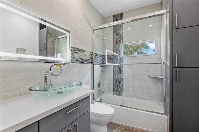 Building Photo - 30400 Highland Blvd