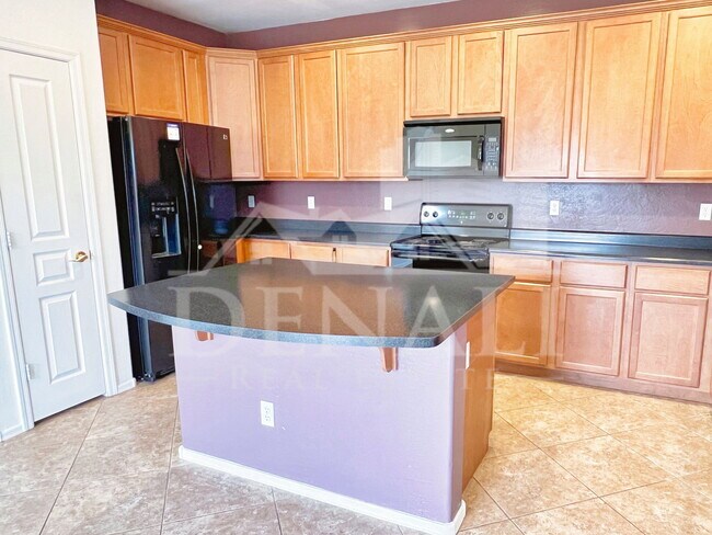Building Photo - 113 E Palomino Dr