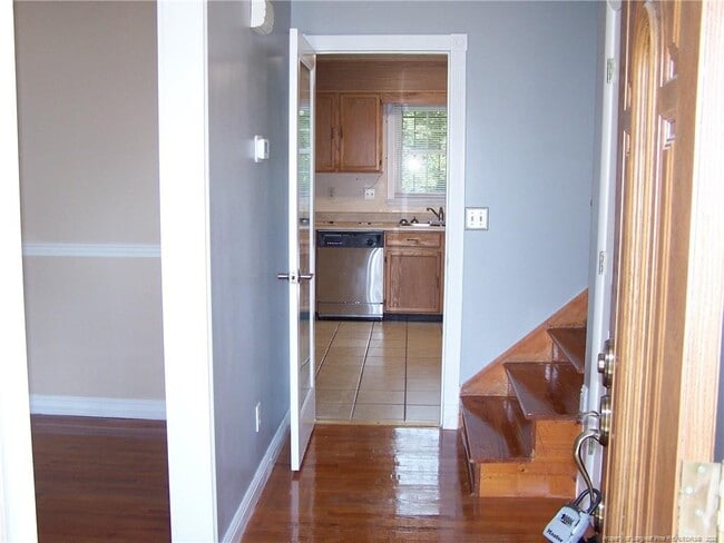 Building Photo - 7719 Temperance Dr