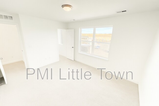 Building Photo - 8207 Sewanee Peak St
