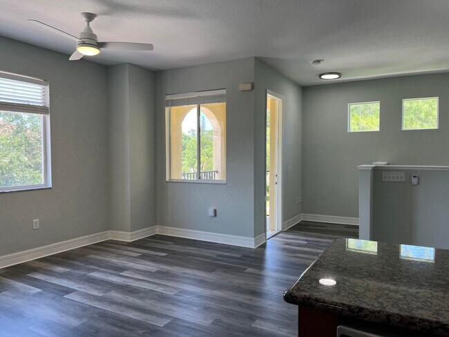 Building Photo - 58 SE Palermo