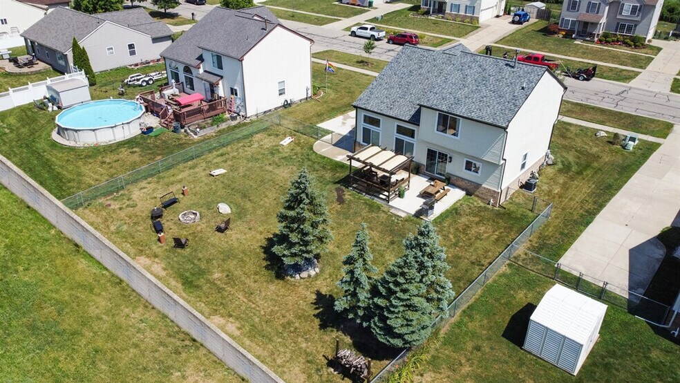 Building Photo - 51897 Huntley Ave