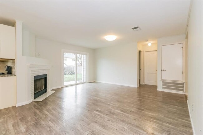 Building Photo - 3503 Walleye Way