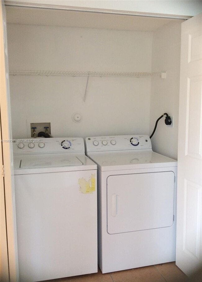 Building Photo - 10225 SW 20th St