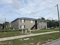 Building Photo - 131 Ave B NE