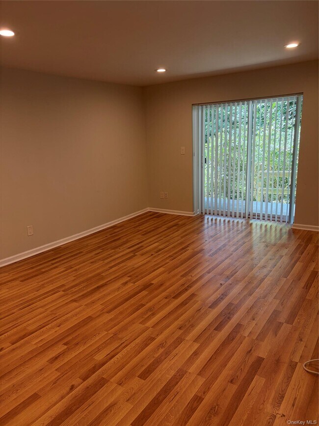 Building Photo - 603 Fox Run Ln