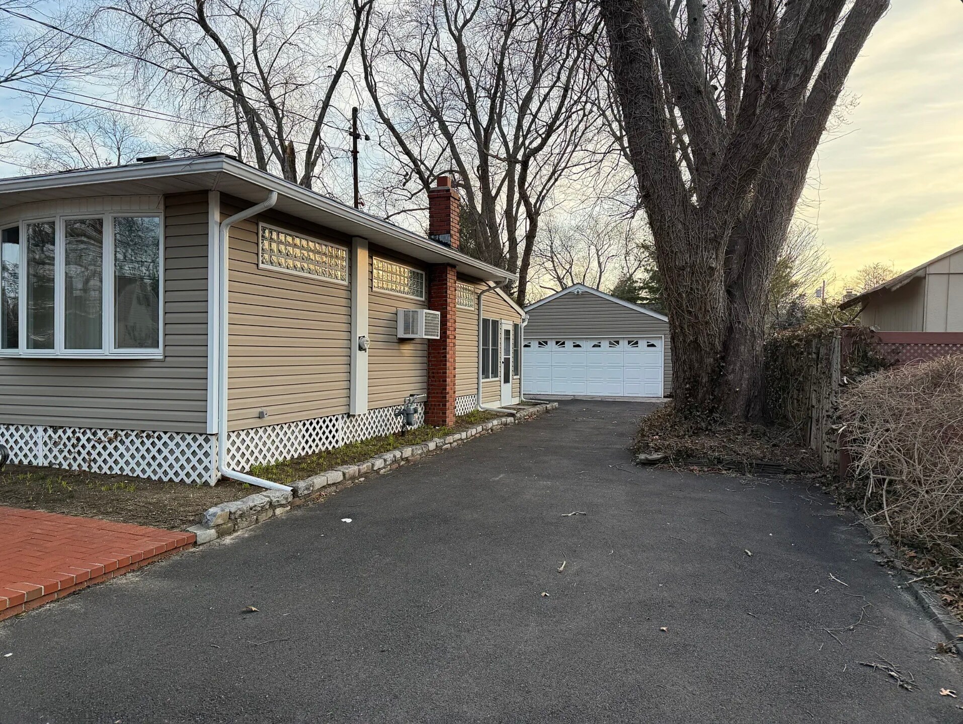 Building Photo - 53 Corey Ave