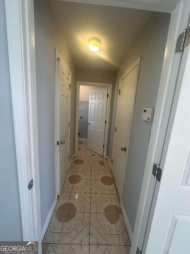 Building Photo - 471 Eagles Crossing Cir