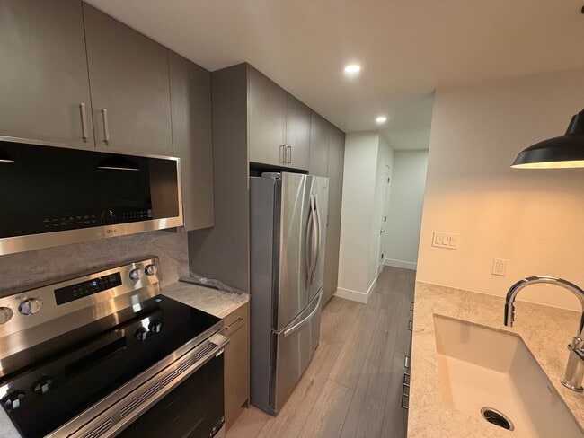 Building Photo - 435 Pine Meadows Dr