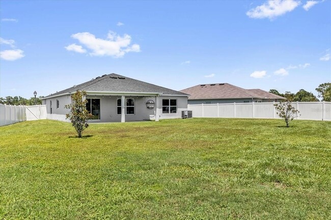 Building Photo - 4595 Plainview Rd