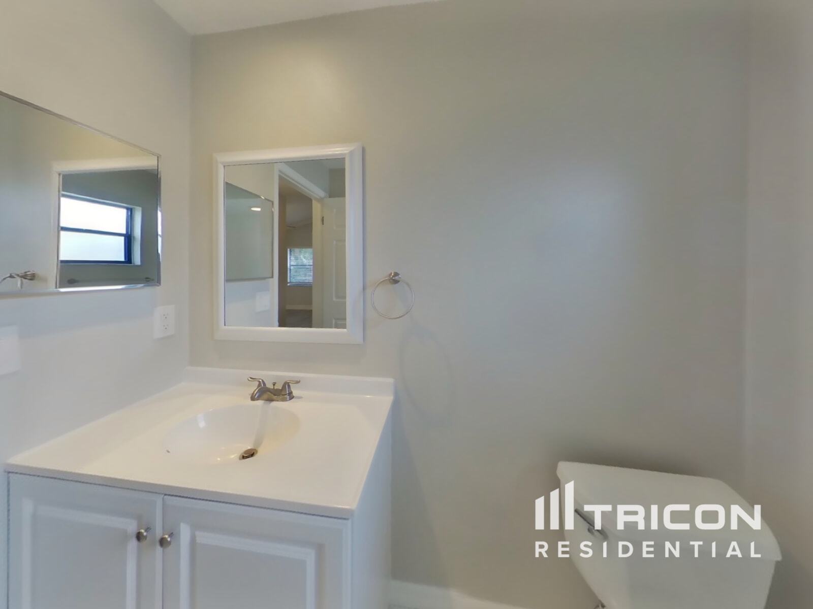 Building Photo - 8201 Golden Bear Loop