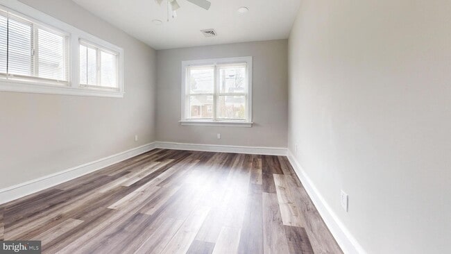 Building Photo - 1724 Stanwood St