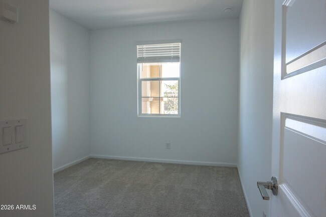Building Photo - 9829 W Monterey Way